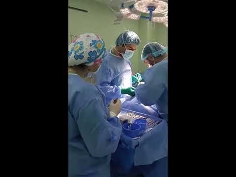 მღერიან პლასტიკური ქირურგები/Sing of plastic surgeons/ Пластические хирурги поют